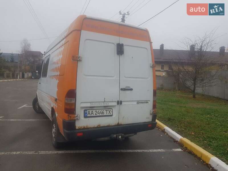 Микроавтобус Mercedes-Benz Sprinter 2002 в Киеве фото 4 Микроавтобус Mercedes-Benz Sprinter 2002 в Киеве