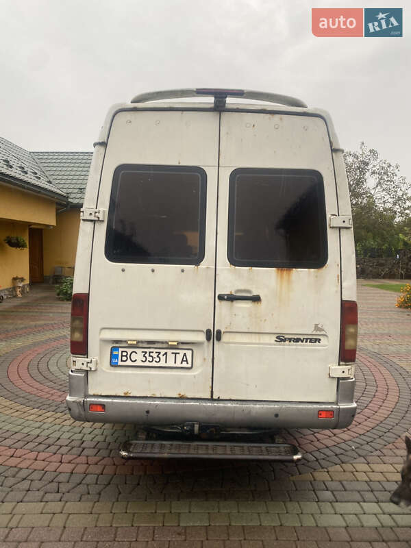 Микроавтобус Mercedes-Benz Sprinter 2004 в Яворове