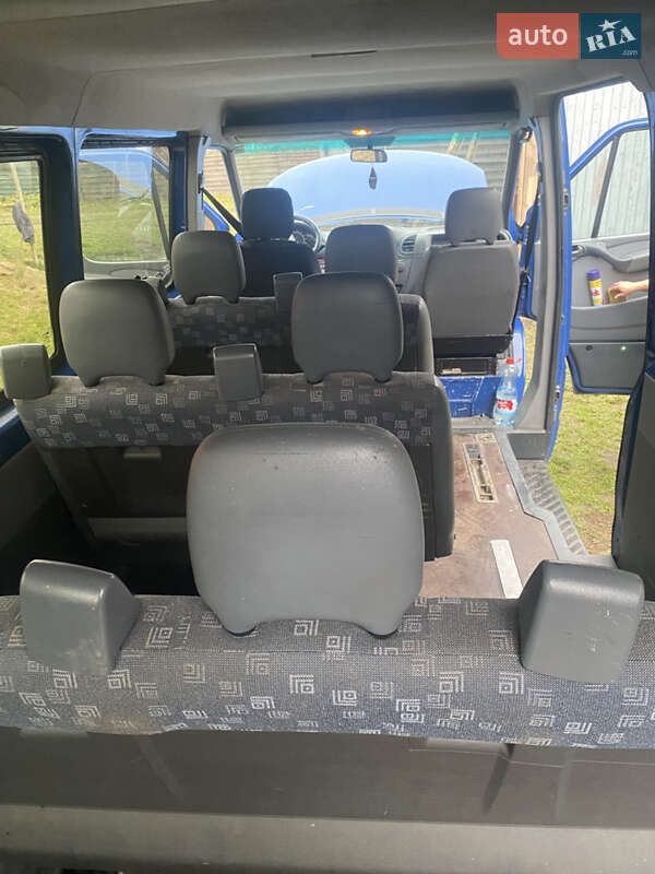 Минивэн Mercedes-Benz Sprinter 2004 в Дубровице