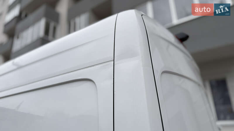 Вантажний фургон Mercedes-Benz Sprinter 2020 в Новояворівську