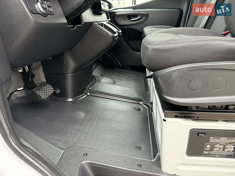 Вантажний фургон Mercedes-Benz Sprinter 2020 в Рівному