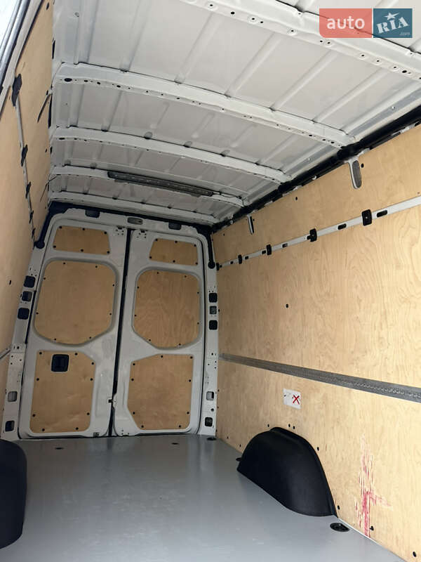 Вантажний фургон Mercedes-Benz Sprinter 2020 в Рівному