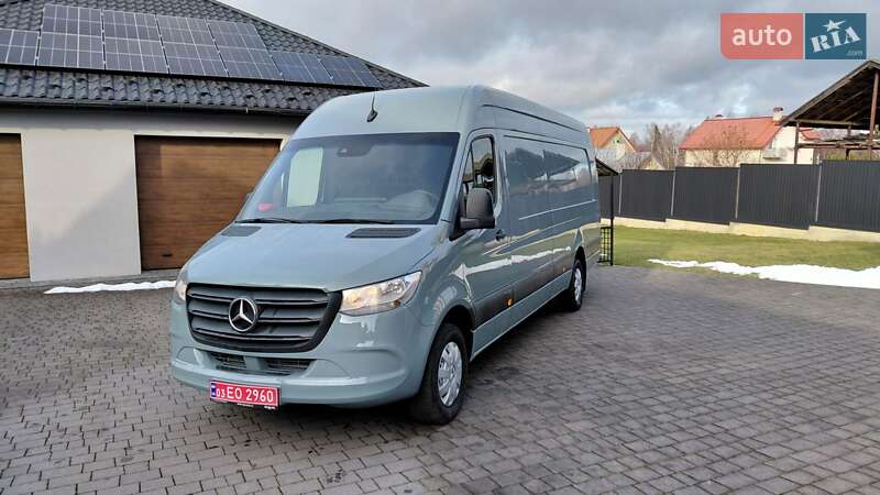 Грузовой фургон Mercedes-Benz Sprinter 2021 в Долине