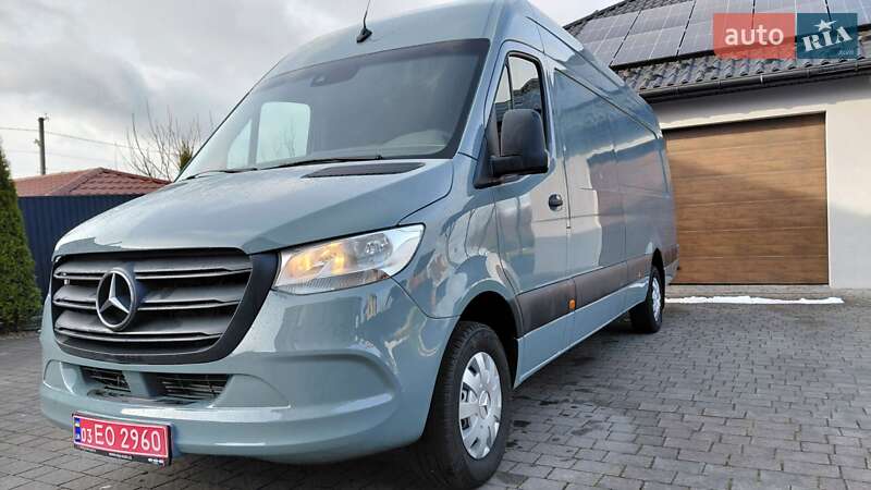 Грузовой фургон Mercedes-Benz Sprinter 2021 в Долине