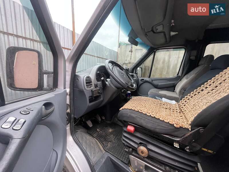 Микроавтобус Mercedes-Benz Sprinter 2004 в Ужгороде
