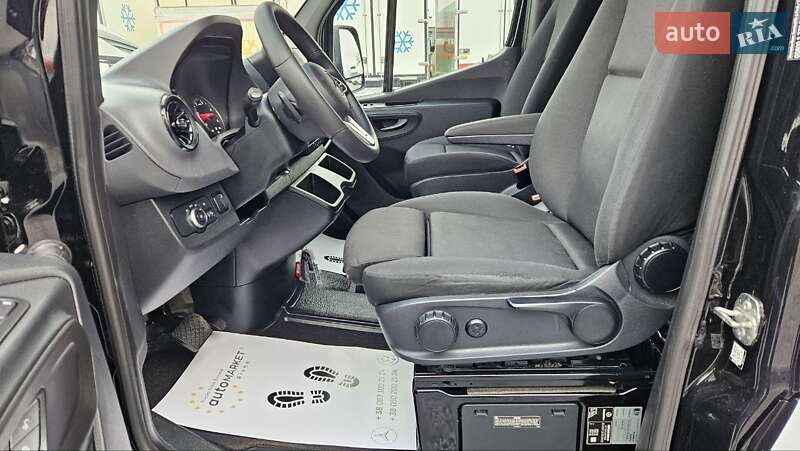 Вантажний фургон Mercedes-Benz Sprinter 2022 в Рівному