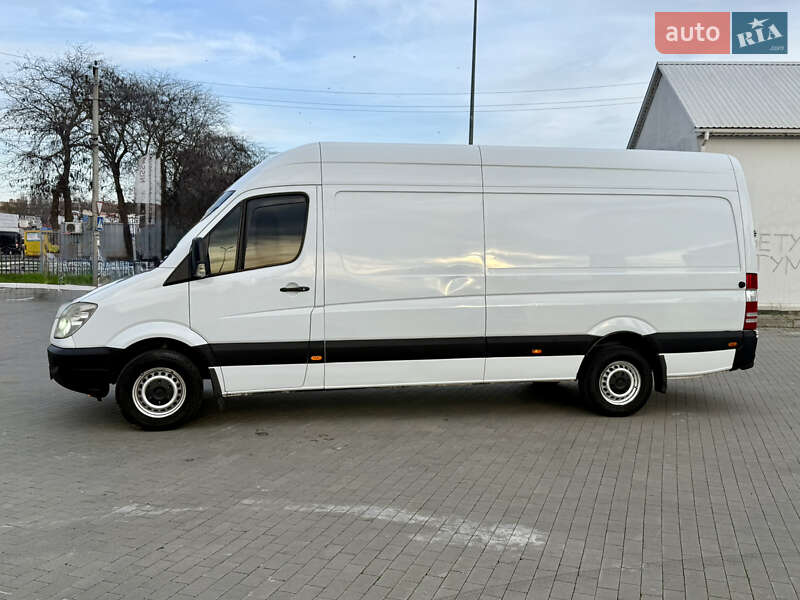 Вантажопасажирський фургон Mercedes-Benz Sprinter 2012 в Одесі