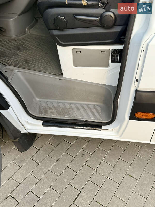 Вантажопасажирський фургон Mercedes-Benz Sprinter 2012 в Одесі