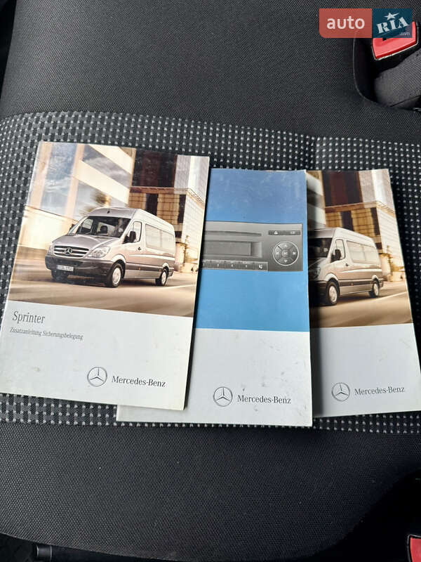 Вантажопасажирський фургон Mercedes-Benz Sprinter 2012 в Одесі