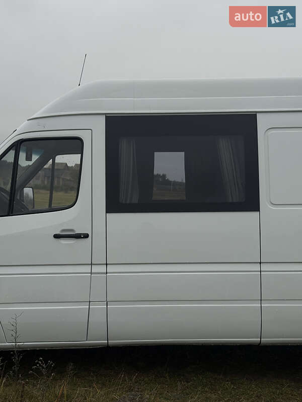 Вантажопасажирський фургон Mercedes-Benz Sprinter 2004 в Березному