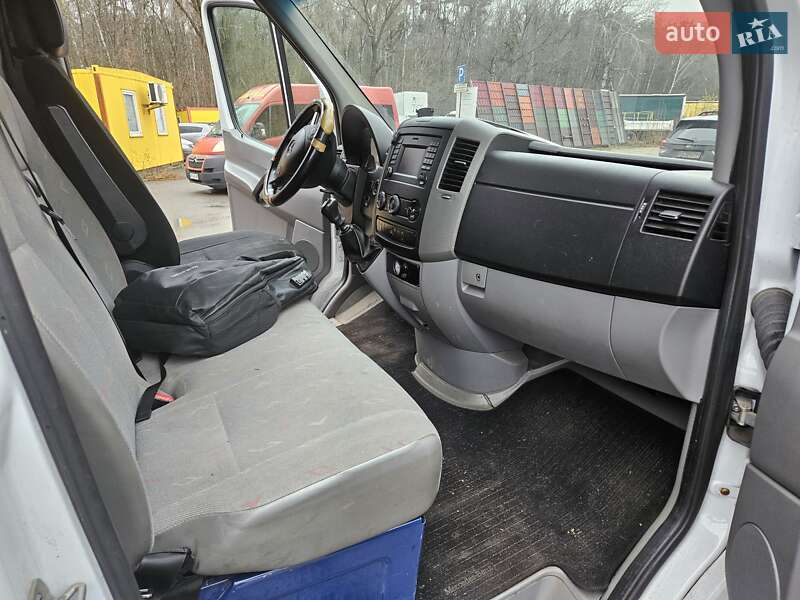 Тентований Mercedes-Benz Sprinter 2014 в Києві фото 6 Тентований Mercedes-Benz Sprinter 2014 в Києві