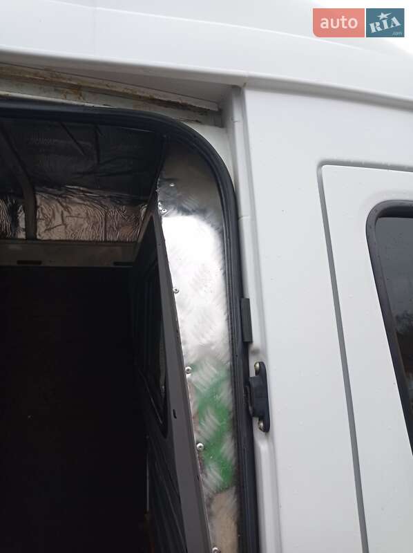 Вантажний фургон Mercedes-Benz Sprinter 2006 в Долинській