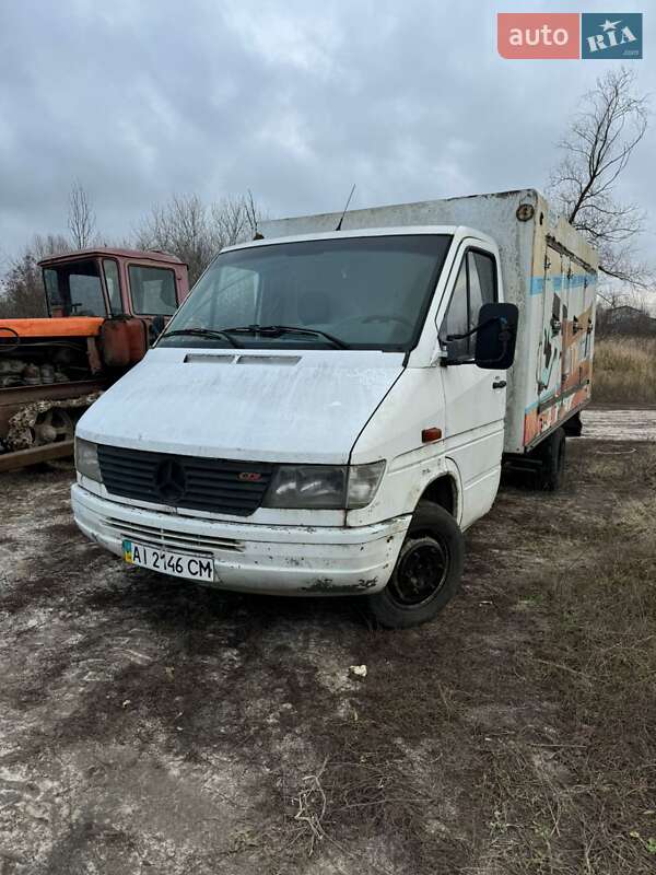 Грузовой фургон Mercedes-Benz Sprinter 1997 в Киеве