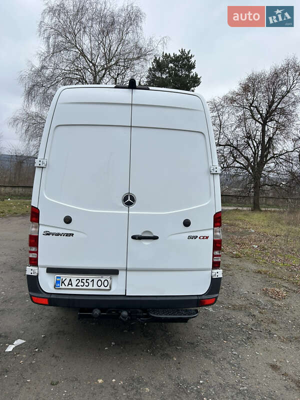 Вантажний фургон Mercedes-Benz Sprinter 2011 в Мельниці-Подільській