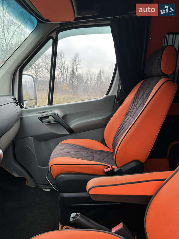 Вантажний фургон Mercedes-Benz Sprinter 2011 в Мельниці-Подільській