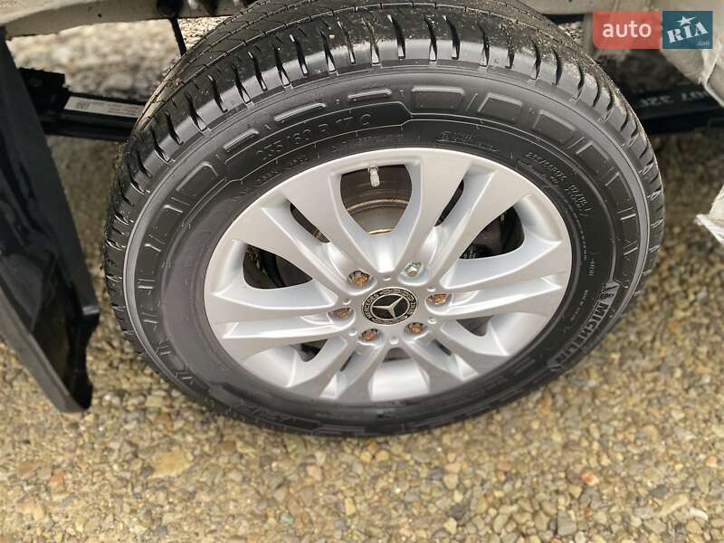 Вантажний фургон Mercedes-Benz Sprinter 2021 в Хусті