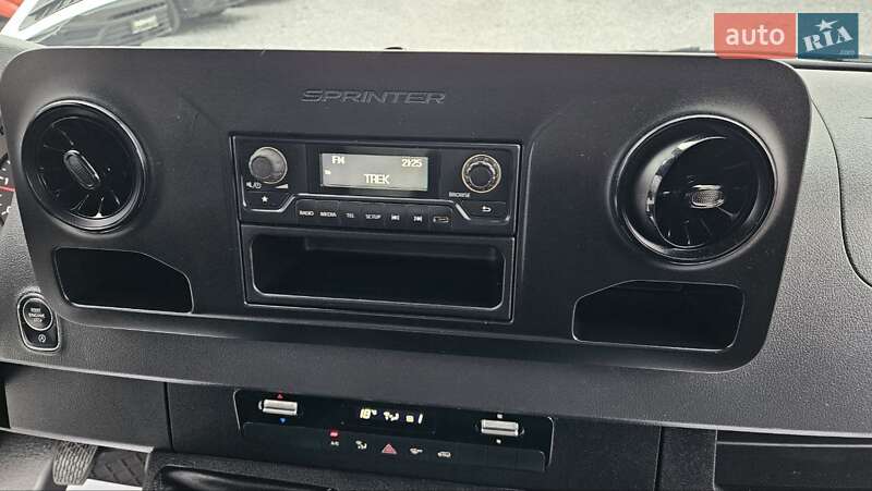 Грузовой фургон Mercedes-Benz Sprinter 2021 в Ровно