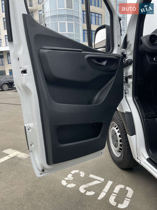Грузовой фургон Mercedes-Benz Sprinter 2021 в Одессе фото 26 Грузовой фургон Mercedes-Benz Sprinter 2021 в Одессе