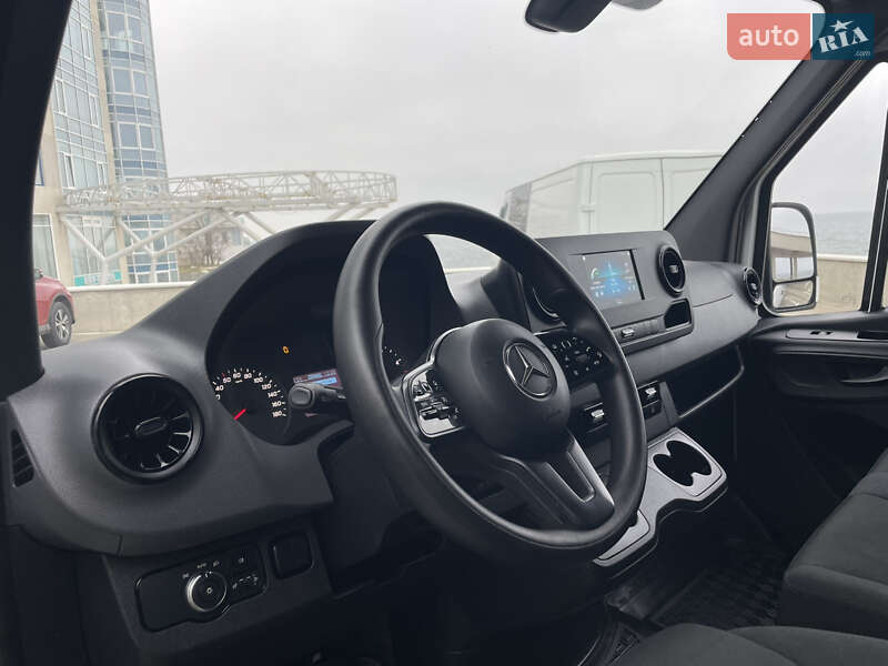 Грузовой фургон Mercedes-Benz Sprinter 2021 в Одессе фото 36 Грузовой фургон Mercedes-Benz Sprinter 2021 в Одессе