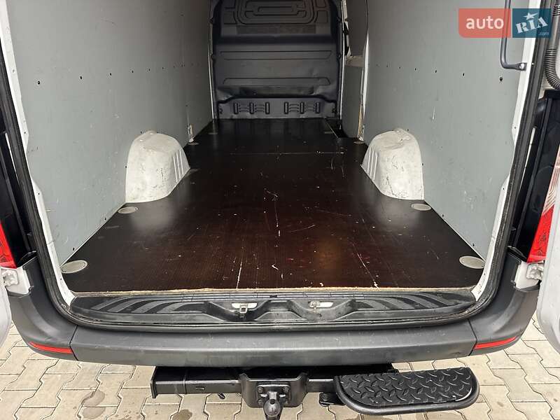 Вантажний фургон Mercedes-Benz Sprinter 2020 в Луцьку