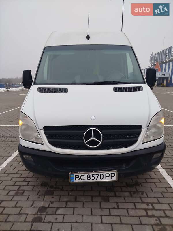 Вантажний фургон Mercedes-Benz Sprinter 2012 в Дрогобичі