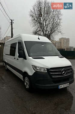 Мінівен Mercedes-Benz Sprinter 2019 в Києві