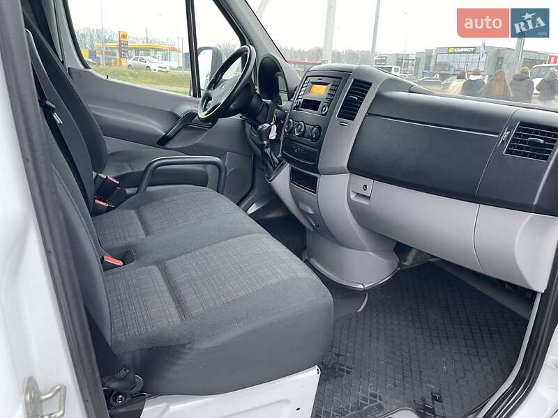 Тентованый Mercedes-Benz Sprinter 2016 в Луцке фото 17 Тентованый Mercedes-Benz Sprinter 2016 в Луцке