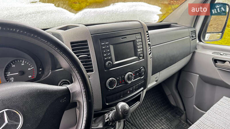 Вантажний фургон Mercedes-Benz Sprinter 2016 в Львові фото 14 Вантажний фургон Mercedes-Benz Sprinter 2016 в Львові