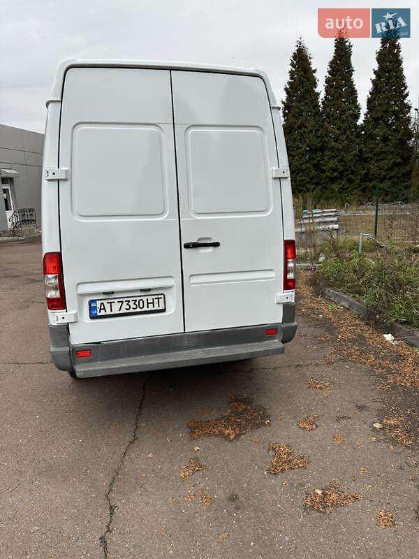 Грузовой фургон Mercedes-Benz Sprinter 2004 в Ивано-Франковске