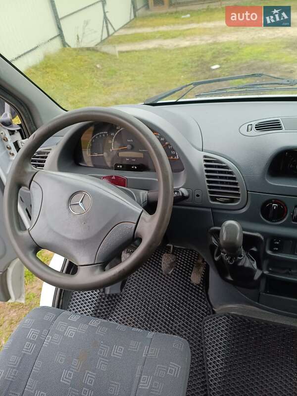 Тентованый Mercedes-Benz Sprinter 2004 в Любешове