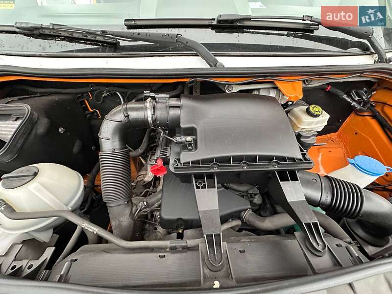 Вантажний фургон Mercedes-Benz Sprinter 2016 в Рівному