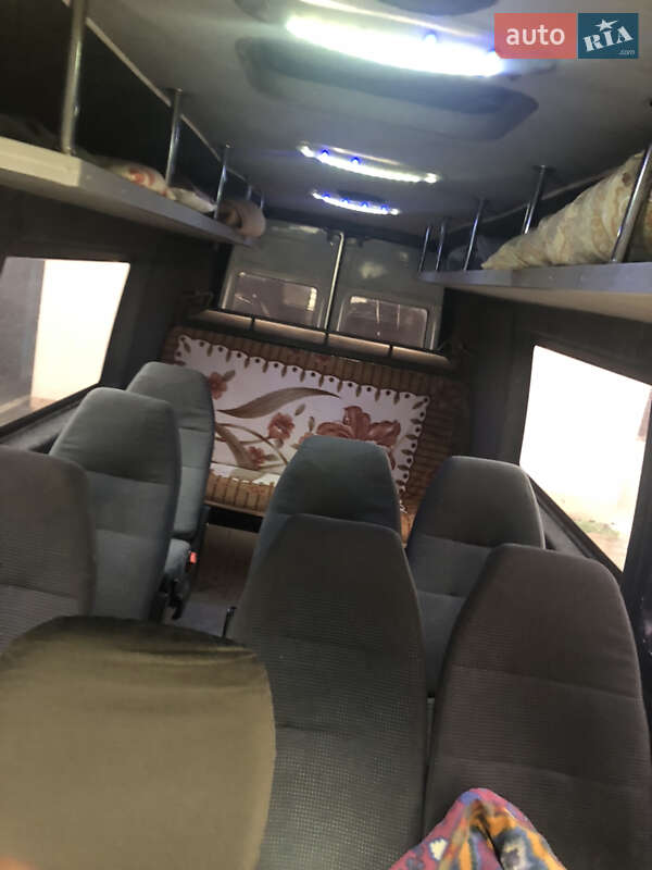 Мікроавтобус Mercedes-Benz Sprinter 2005 в Бучачі фото 17 Мікроавтобус Mercedes-Benz Sprinter 2005 в Бучачі