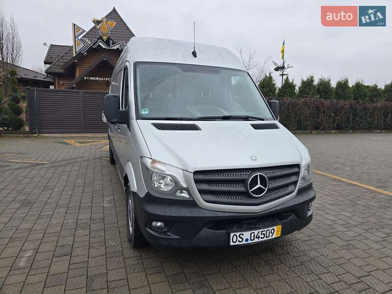 Вантажний фургон Mercedes-Benz Sprinter 2014 в Стрию