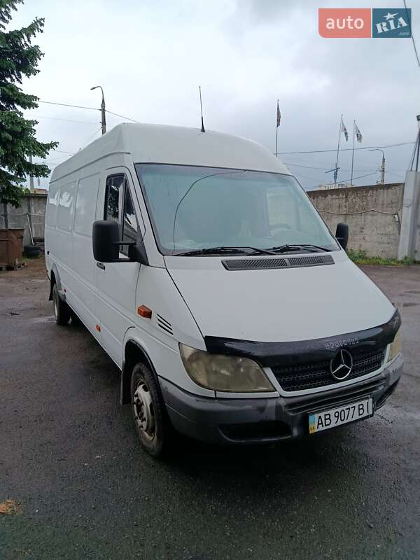 Mercedes-Benz Sprinter 2004
