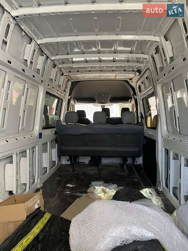 Мінівен Mercedes-Benz Sprinter 2023 в Львові фото 34 Мінівен Mercedes-Benz Sprinter 2023 в Львові