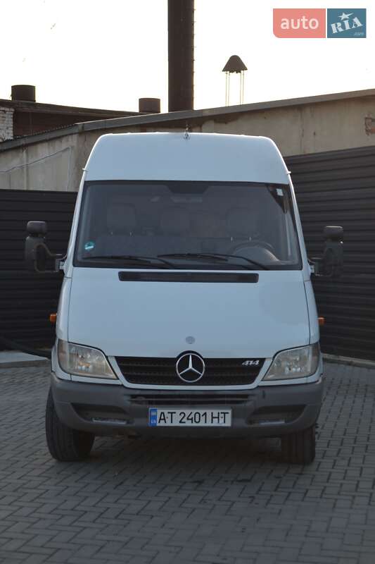Mercedes-Benz Sprinter 2004 Mercedes-Benz Sprinter 2004