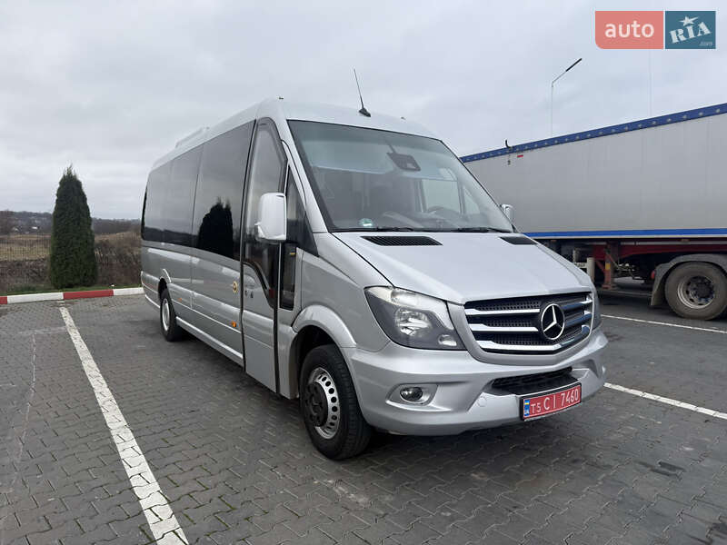 Туристичний / Міжміський автобус Mercedes-Benz Sprinter 2018 в Чернівцях
