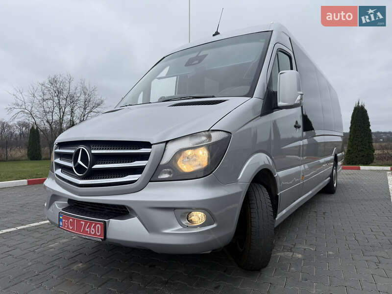 Туристичний / Міжміський автобус Mercedes-Benz Sprinter 2018 в Чернівцях