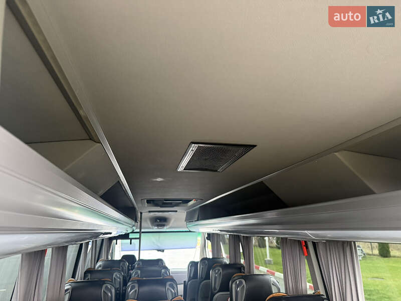 Туристичний / Міжміський автобус Mercedes-Benz Sprinter 2018 в Чернівцях