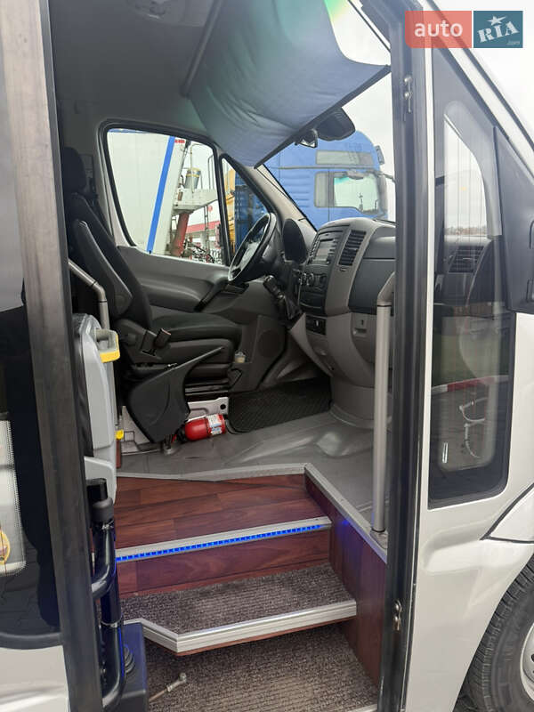 Туристичний / Міжміський автобус Mercedes-Benz Sprinter 2018 в Чернівцях