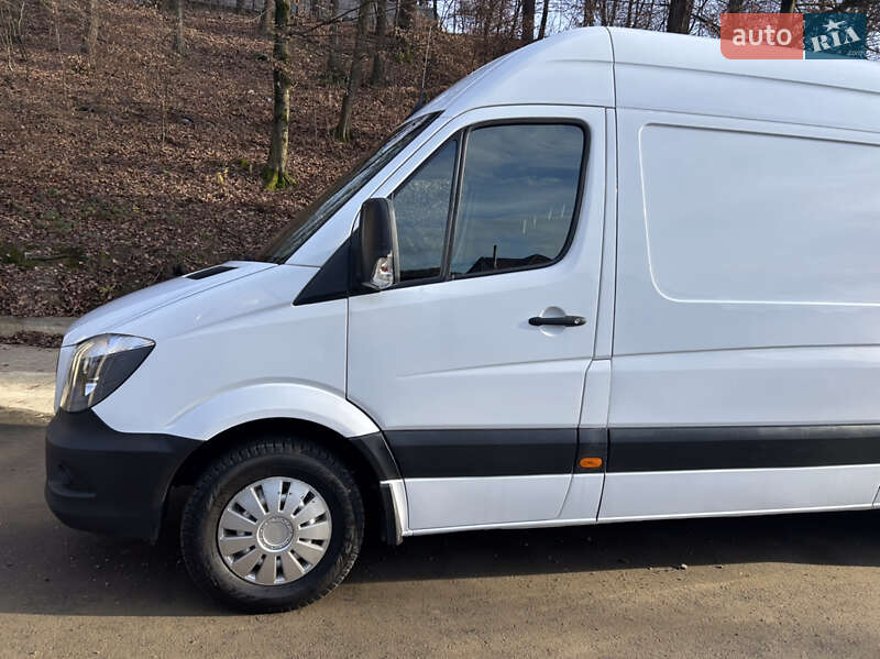 Грузовой фургон Mercedes-Benz Sprinter 2018 в Тячеве фото 21 Грузовой фургон Mercedes-Benz Sprinter 2018 в Тячеве