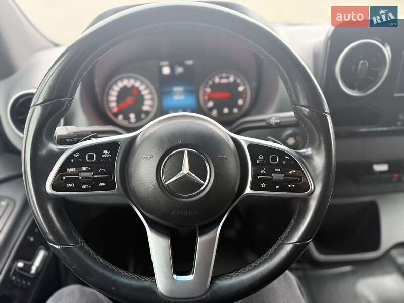 Грузопассажирский фургон Mercedes-Benz Sprinter 2019 в Черновцах