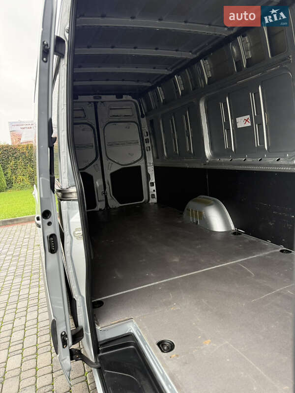 Грузопассажирский фургон Mercedes-Benz Sprinter 2019 в Черновцах