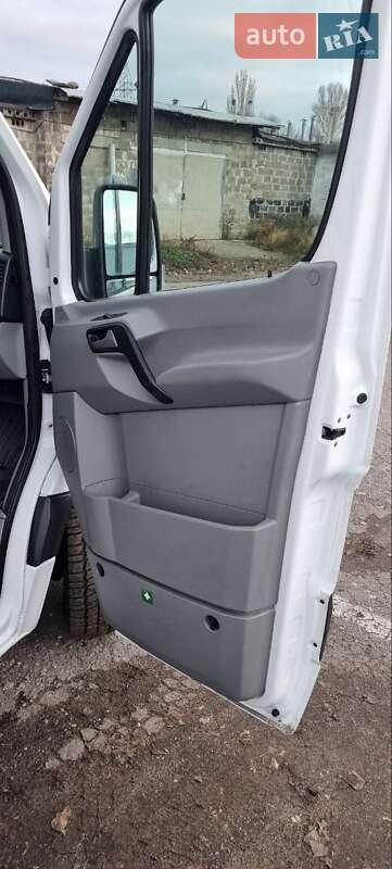 Грузовой фургон Mercedes-Benz Sprinter 2011 в Киеве фото 16 Грузовой фургон Mercedes-Benz Sprinter 2011 в Киеве
