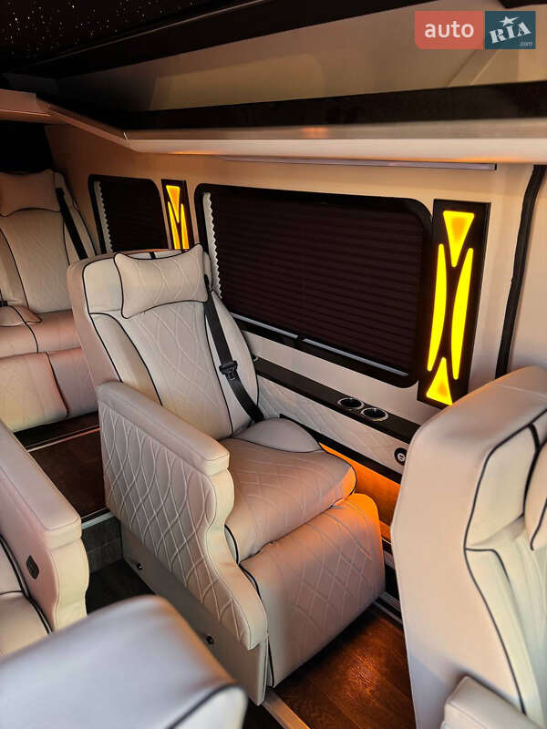 Мінівен Mercedes-Benz Sprinter 2020 в Вінниці