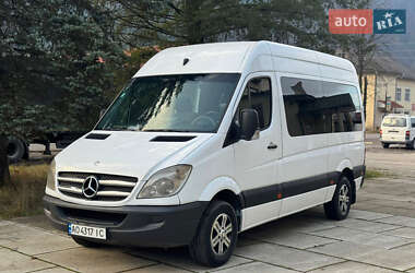 Микроавтобус Mercedes-Benz Sprinter 2007 в Межгорье
