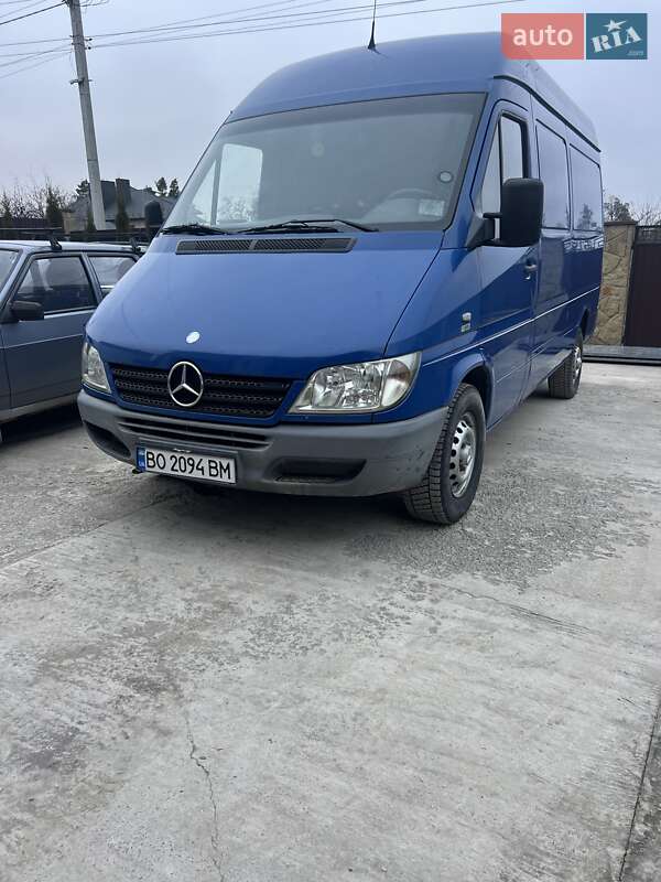 Mercedes-Benz Sprinter 2005