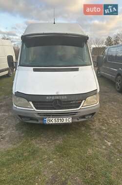 Грузовой фургон Mercedes-Benz Sprinter 2006 в Корце