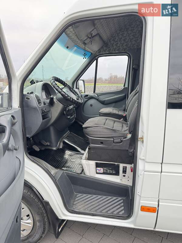 Универсал Mercedes-Benz Sprinter 2002 в Мукачево фото 14 Универсал Mercedes-Benz Sprinter 2002 в Мукачево