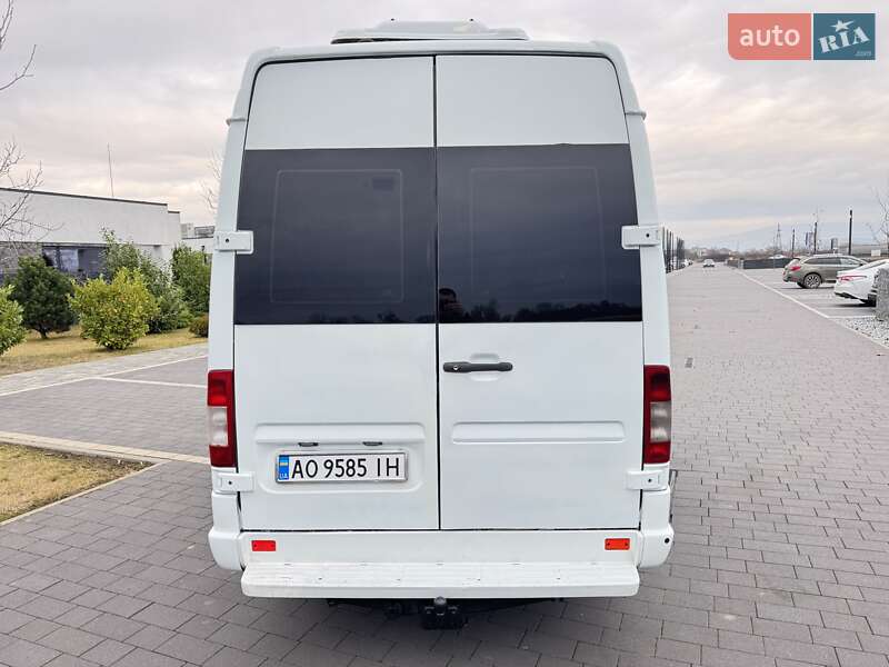 Универсал Mercedes-Benz Sprinter 2002 в Мукачево фото 62 Универсал Mercedes-Benz Sprinter 2002 в Мукачево